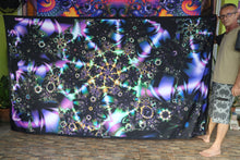 Charger l'image dans la galerie, Changatrix tenture UV psychédélique fractal
