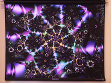 Charger l'image dans la galerie, Changatrix tenture UV psychédélique fractal