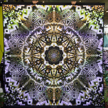 Load image into Gallery viewer, Crealab108 Square Tapestry 150/150cm - 59/59inches pockets up/down finishing Organic Psychedelic Fractal UV Tapestry Organic Psychedelic Fractal UV Tapestry