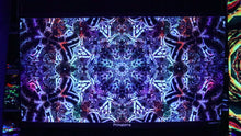Charger et lire la vidéo dans la visionneuse de la Galerie, Primaterra UV psychedelic mandala trippy tapestry by Crealab108 Koh Pha Ngan