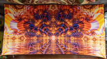 Charger l&#39;image dans la galerie, Spectral Lake tenture UV psychédélique fractal
