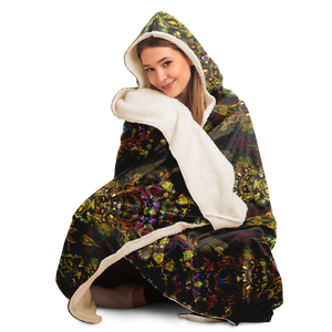 Totem Hooded Blanket - AOP