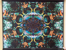 Charger l'image dans la galerie, Crealab108 Horizontal Tapestry 70/80cm - 26/31.5inches pockets finishing Divina UV Psychedelic Fractal Tapestry Divina UV Psychedelic Fractal Tapestry
