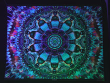 Load and play video in Gallery viewer, UV psychedelic fractal tapestry from Crealab108 KOh Phangan
