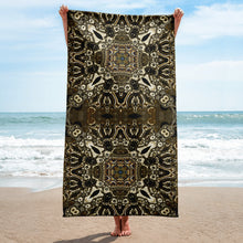 Load image into Gallery viewer, Antika Towel -  Trippy Fractal Geometric Mandala
