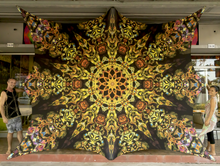 Charger l&#39;image dans la galerie, Totem Floor UV Psychedelic Fractal Mandala Tapestry - Crealab108
